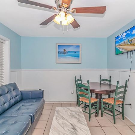 125 Atlantic Avenue Unit E - Pet Friendly! Walk To The Beach And Pier!1Br -1Ba - Sleeps 2-4 Guests! Мертл-Біч Екстер'єр фото