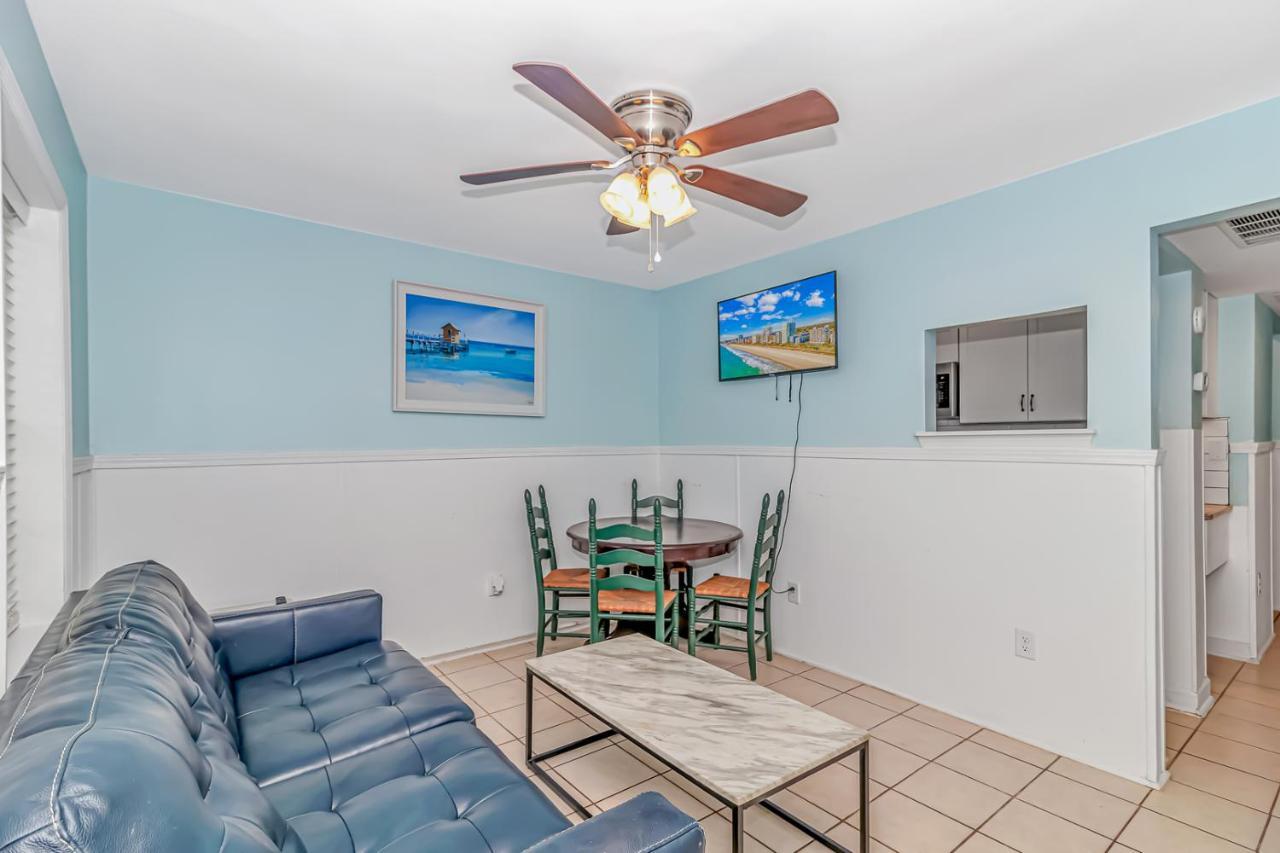 125 Atlantic Avenue Unit E - Pet Friendly! Walk To The Beach And Pier!1Br -1Ba - Sleeps 2-4 Guests! Мертл-Біч Екстер'єр фото