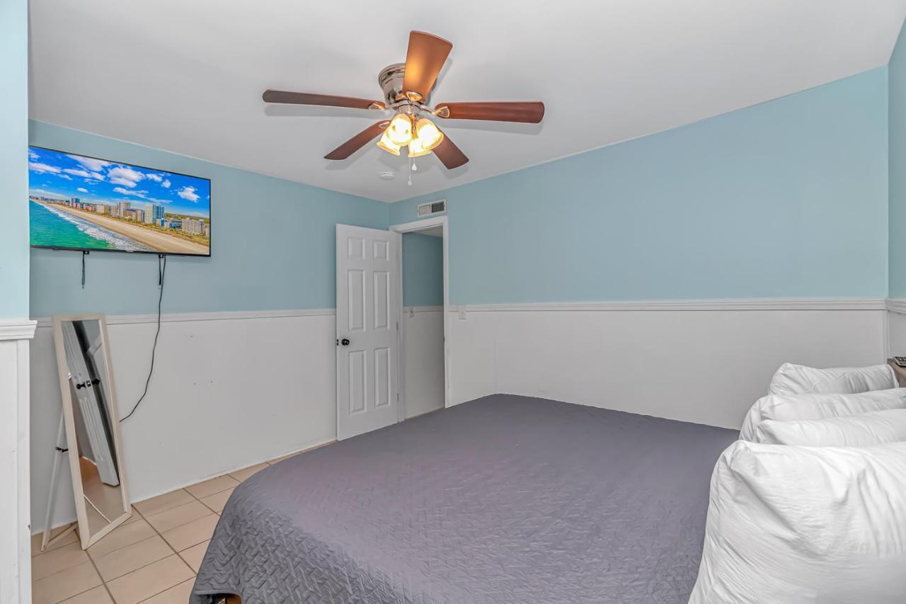 125 Atlantic Avenue Unit E - Pet Friendly! Walk To The Beach And Pier!1Br -1Ba - Sleeps 2-4 Guests! Мертл-Біч Екстер'єр фото