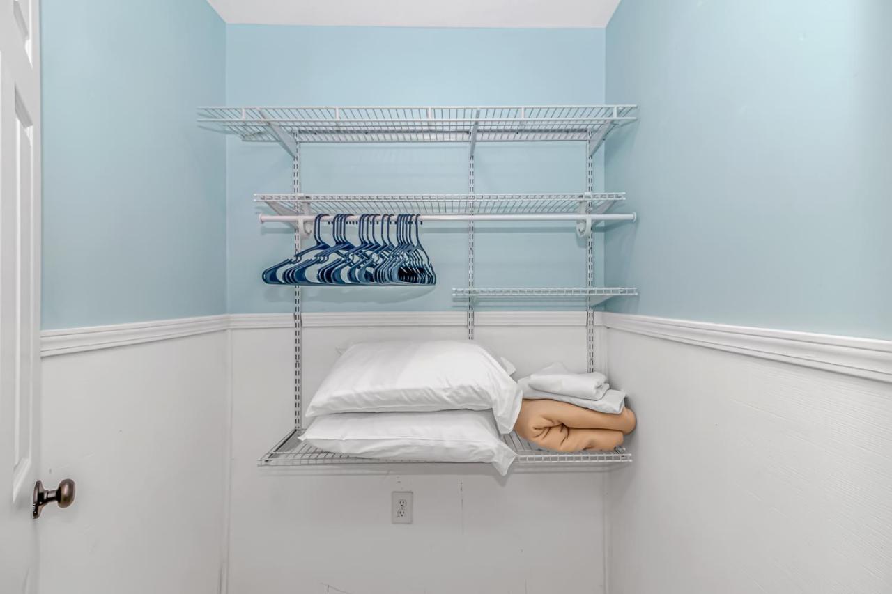 125 Atlantic Avenue Unit E - Pet Friendly! Walk To The Beach And Pier!1Br -1Ba - Sleeps 2-4 Guests! Мертл-Біч Екстер'єр фото